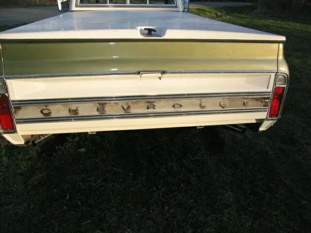 1972 chevrolet 2 door 8 ft bed rear wheel drive