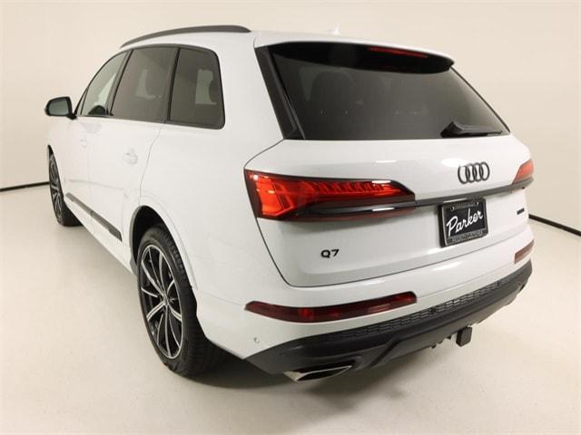 2025 audi q7 45 premium plus