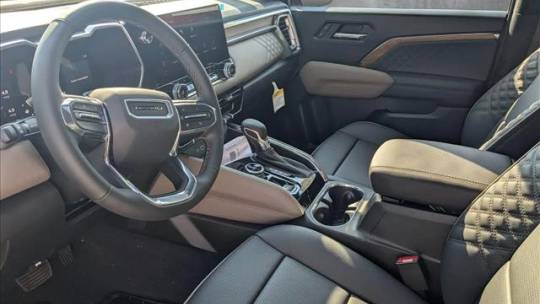 2024 GMC Canyon