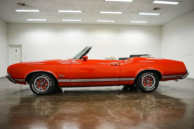 1971 oldsmobile cutlass 66590 miles red convertible 350 oldsmobile v8 turbo 350