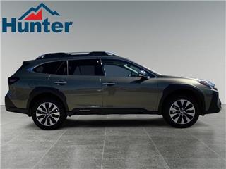 2024 Subaru Outback touring