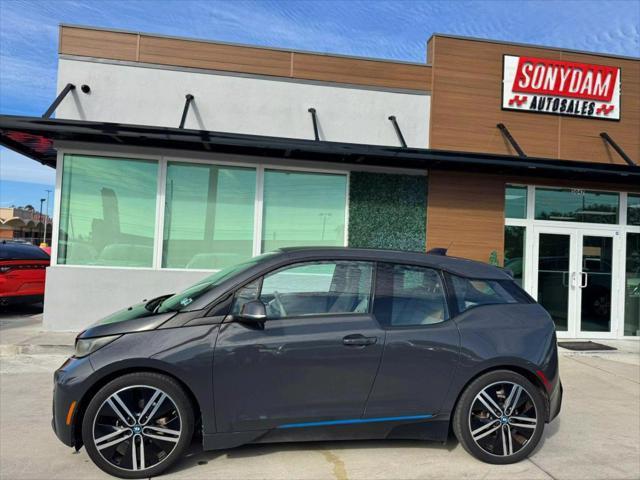 2014 bmw i3 base w/range extender
