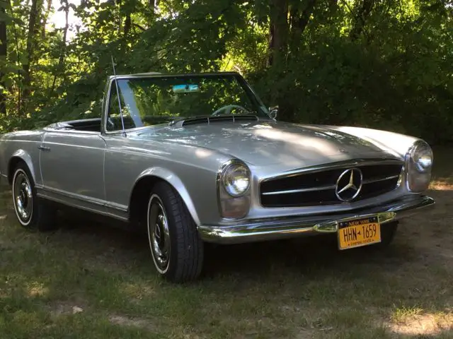 1966 mercedes-benz 230sl - 4 speed