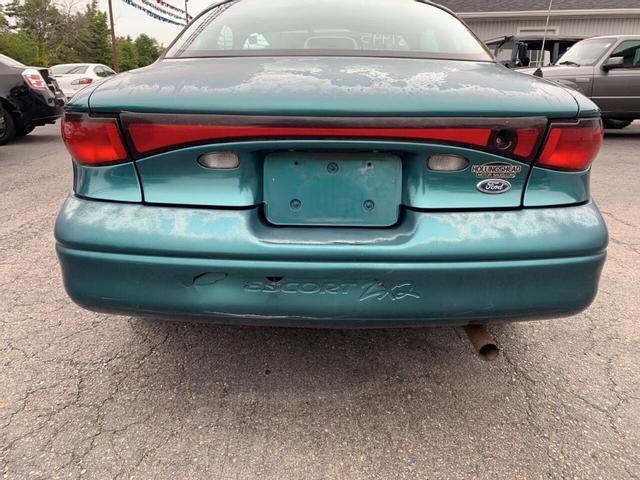 1998 ford escort in cambridge, ohio