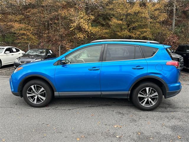 2018 toyota rav4 xle