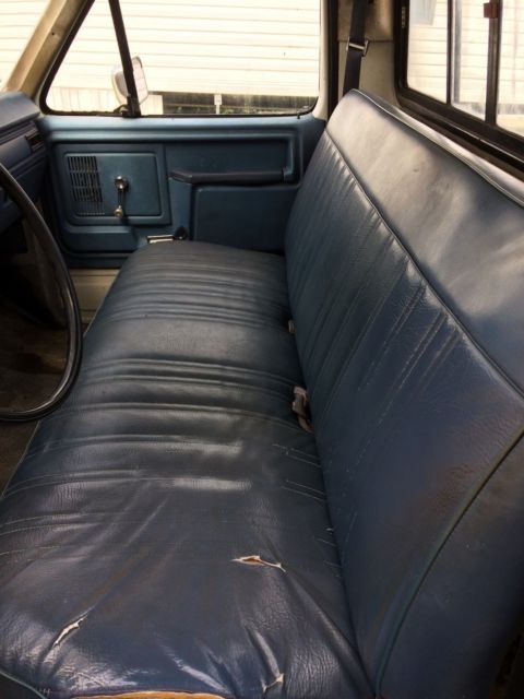 1985 f150 4.9 liter 3 speed on the columb