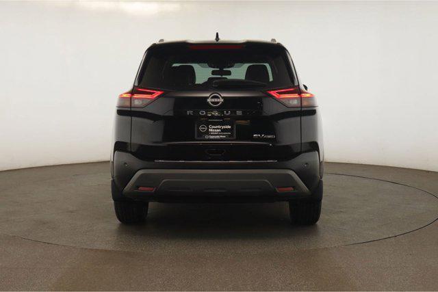2022 nissan rogue sv