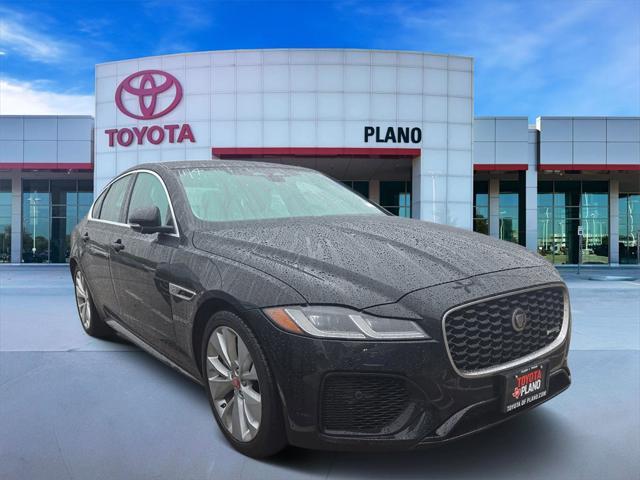 2022 jaguar xf r-dynamic se p300 awd automatic