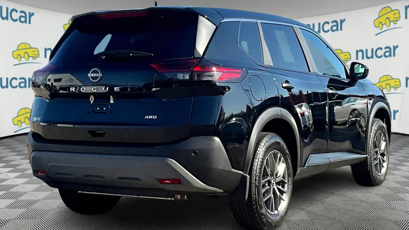 2023 nissan rogue s
