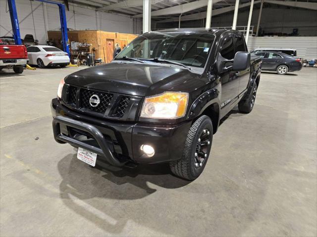 2012 nissan titan pro-4x