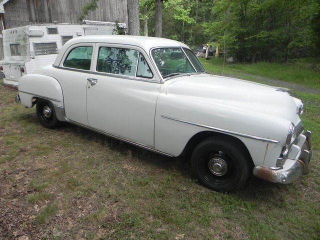 1951 plymouth-2 door