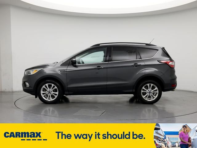2018 ford escape se