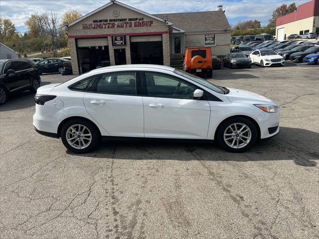 2018 ford focus se