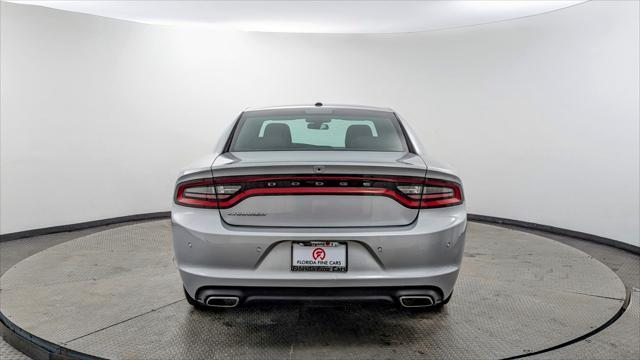 2022 dodge charger sxt