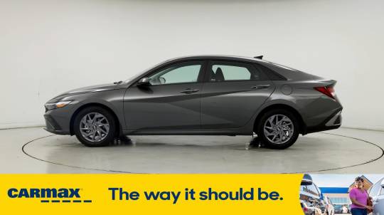 2024 Hyundai Elantra