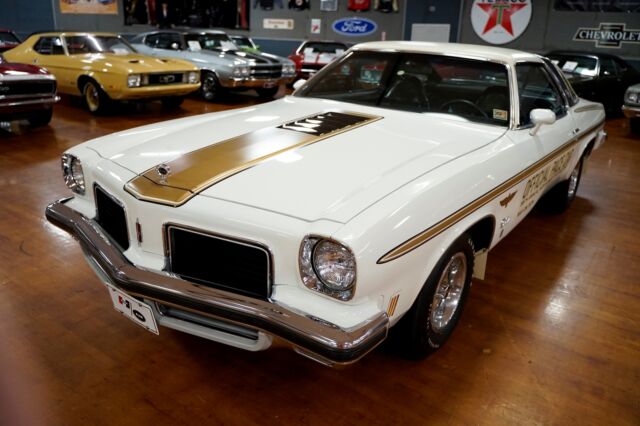 1974 oldsmobile hurst official pace car