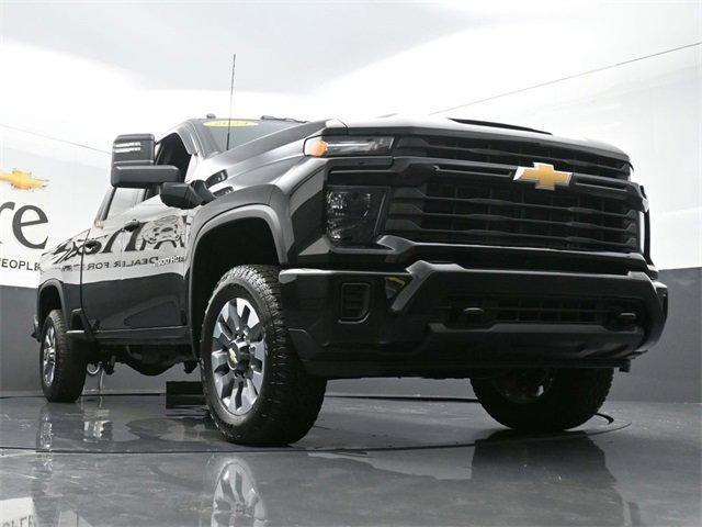 2024 chevrolet silverado 2500 custom
