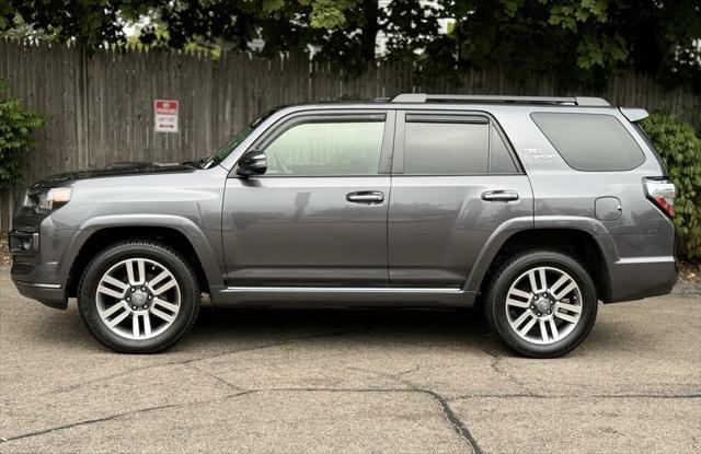 2022 toyota 4runner trd sport