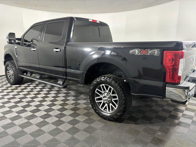2017 ford f-250 lariat