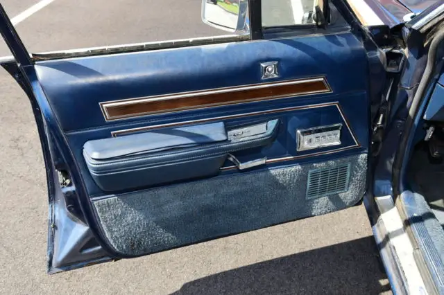 country squire station wagon no reserve estate sale daily driver classic rare