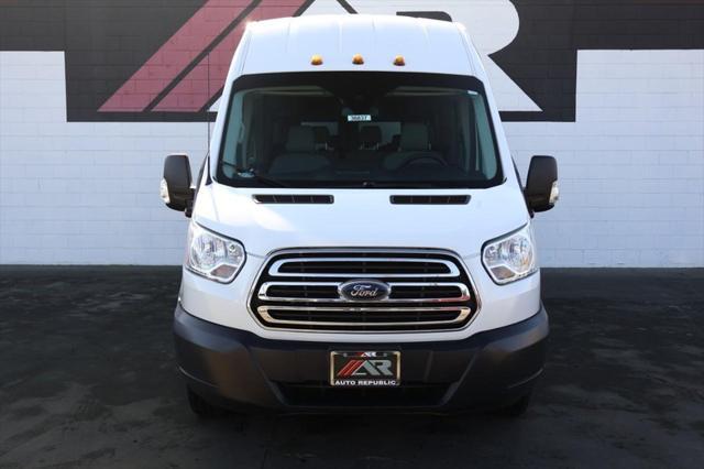 2017 ford transit-350 xlt