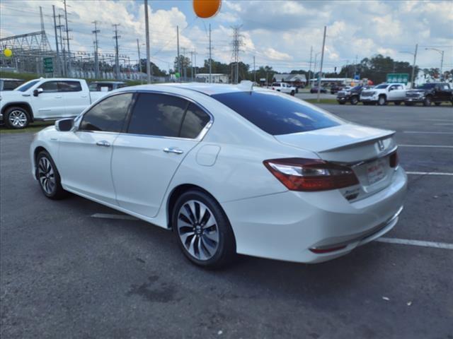 2017 honda accord hybrid base