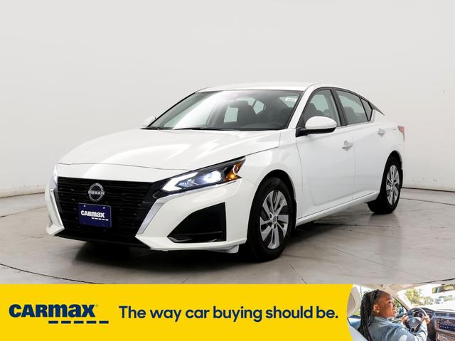 2023 nissan altima s