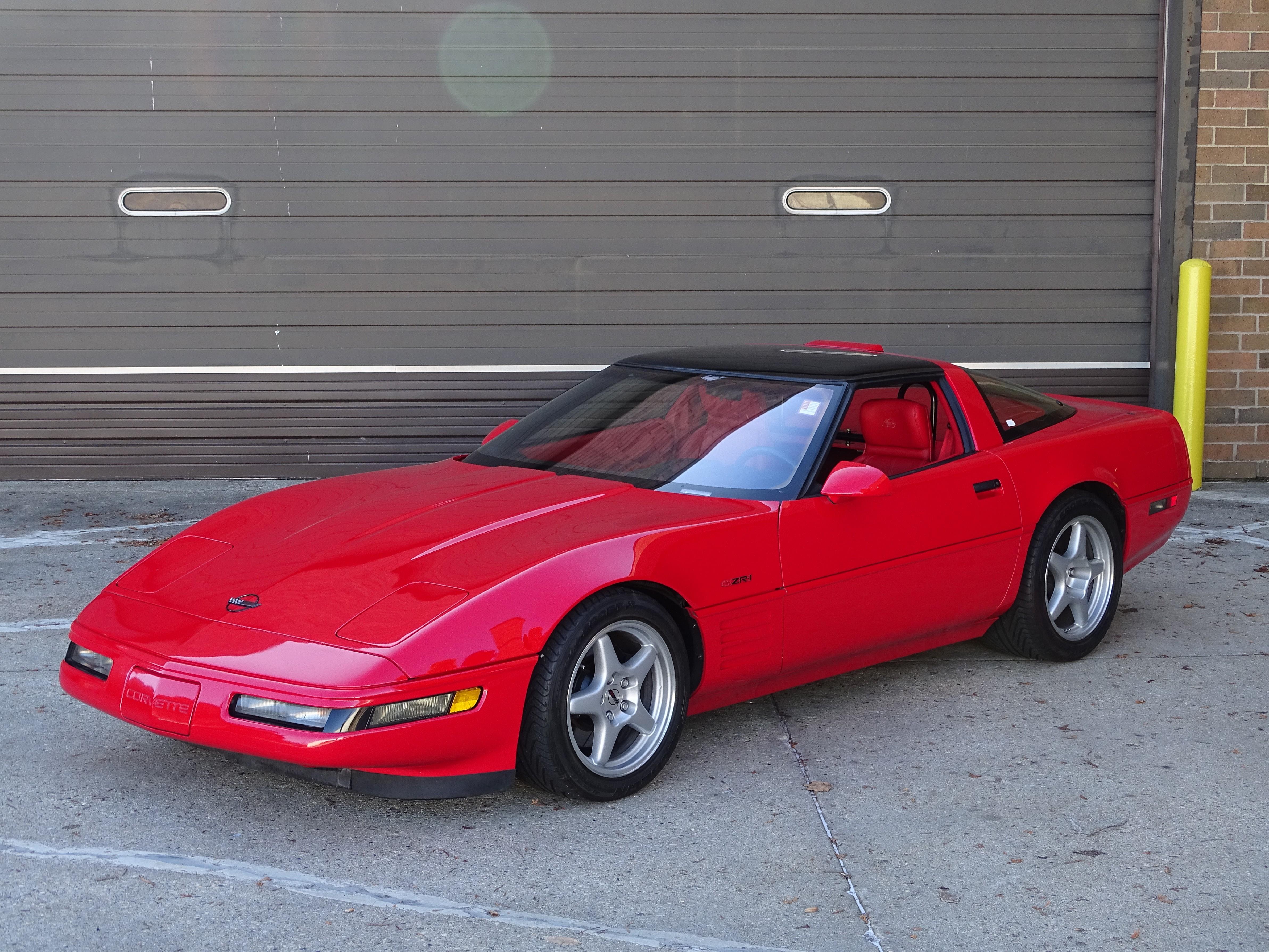 1993 chevrolet corvette zr-1 25,524 miles bright red lt5 415 cid manual