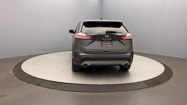 2021 ford edge titanium