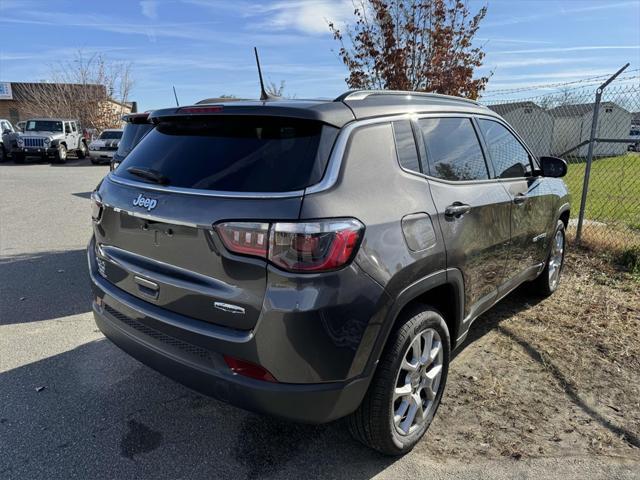 2022 jeep compass latitude lux 4x4