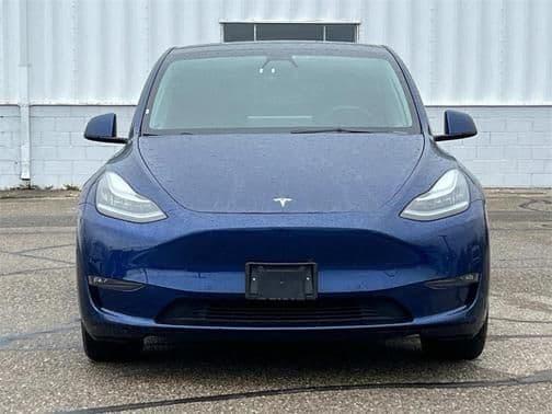 2022 tesla model y long range in brighton, michigan