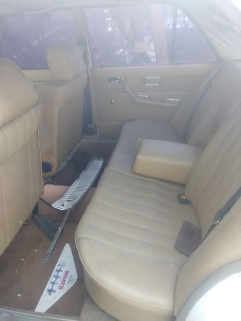 classic 1974 mercedes benz 280 4dr vintage rat rod no rust complete & runs great