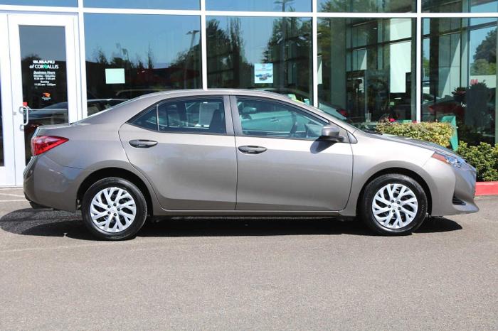 used 2018 toyota corolla l corvallis, or 97330 for sale in adair village, oregon