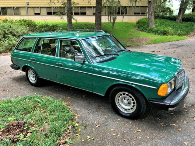 mercedes 300td turbodiesel diesel wagon w123*serviced*rare color*no reserve!*