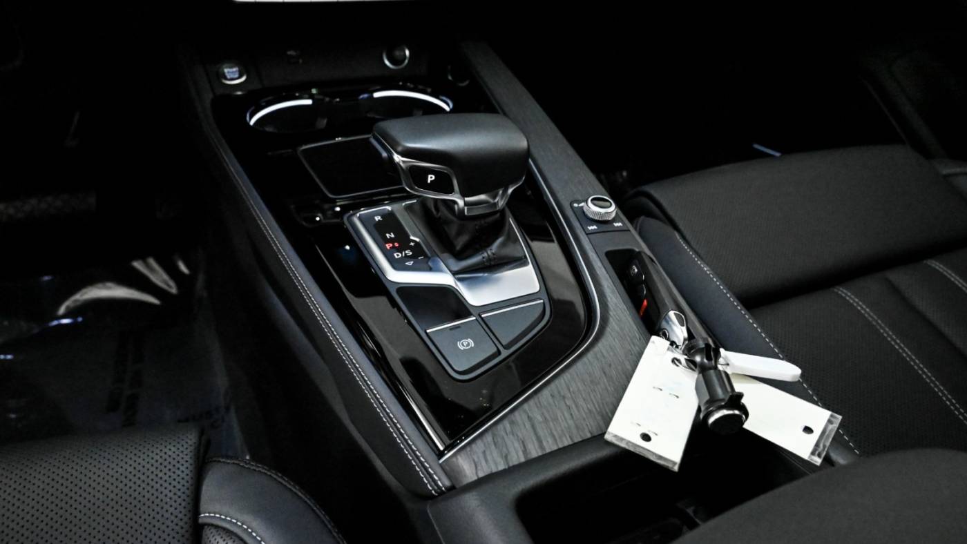 2024 audi a4 quattro s line prem plus 45 tfsi