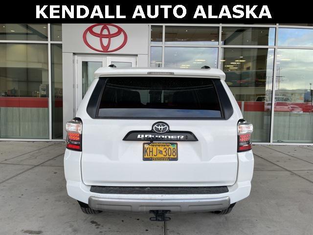 2022 toyota 4runner trd off road premium