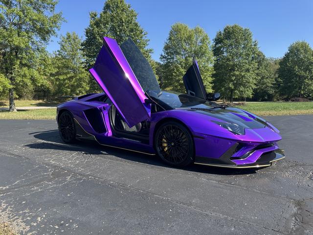2018 lamborghini aventador s base