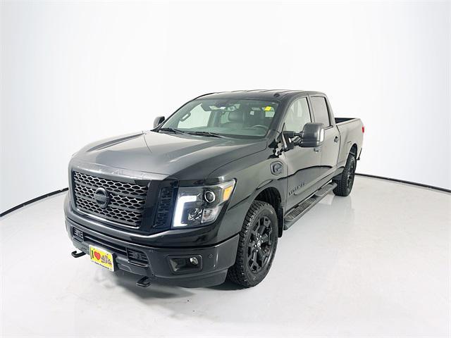 2019 nissan titan xd sl