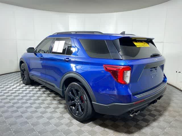 2022 ford explorer st
