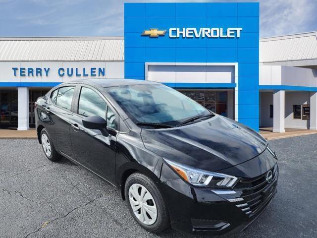 2024 nissan versa s