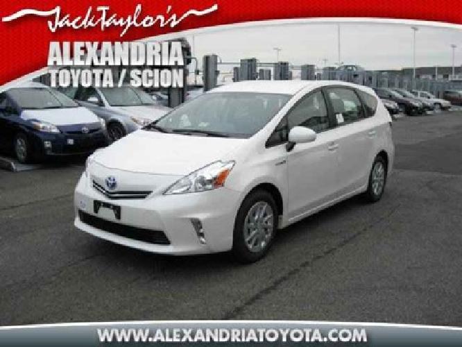 2013 toyota prius v five in alexandria, va