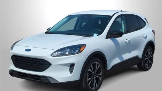 2021 ford escape se