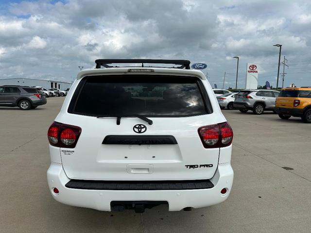 2021 toyota sequoia trd pro