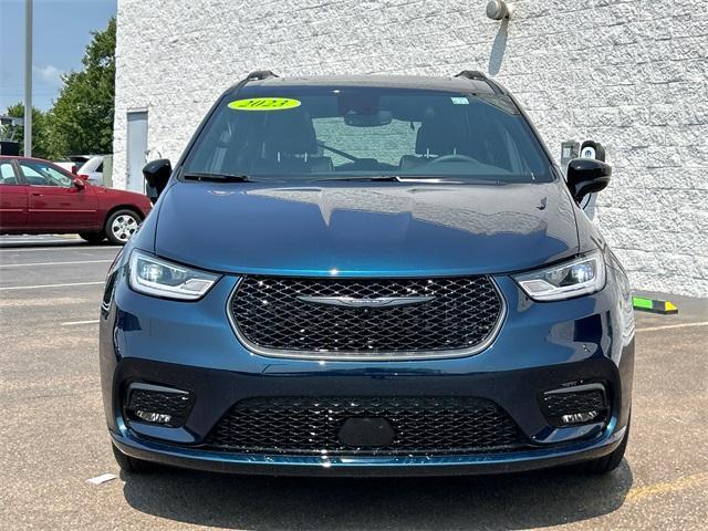 2023 chrysler pacifica limited