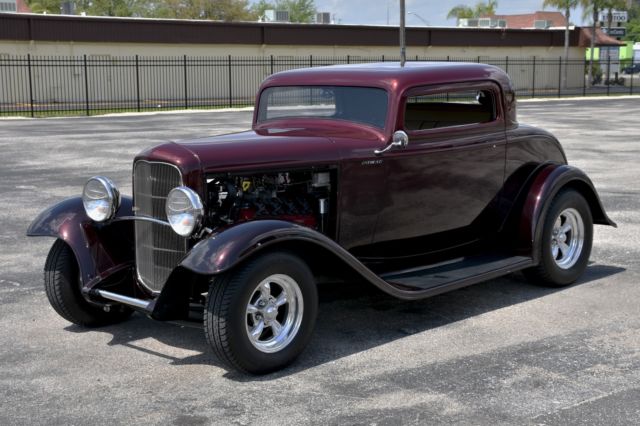 1932 ford 3 window coupe powered by a late model hemi
