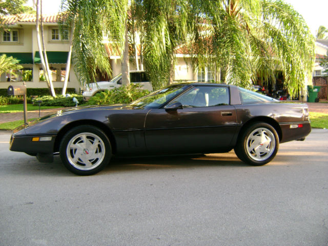 1989 corvette - 19000 mi - 6 spd. w/ fx3 / z51 - rare - 1/128 built & mint cond