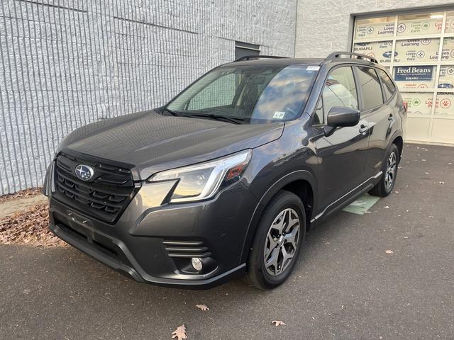 2022 subaru forester premium