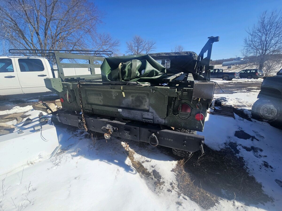 1990 hummer h1 pickup green