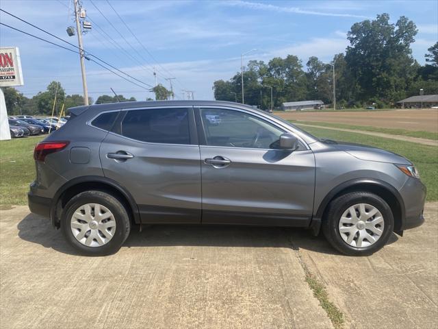 2018 nissan rogue sport s