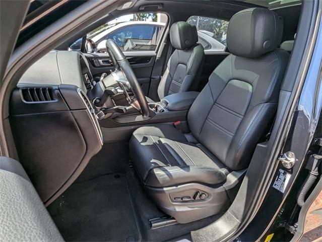 2023 porsche cayenne s